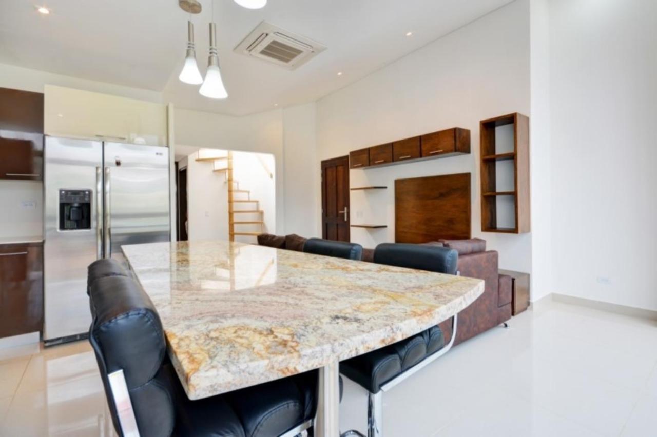Apartamento Lleras Ac Hot Tub Medellin Exterior photo
